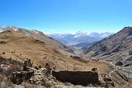 Drak Yerpa valley from the destroyed Monastery