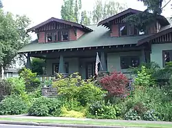 Home in the Drake Park Neighborhood