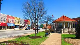 Dundee Historic District along M-50