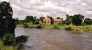 Dungu Castle in 1986, built by a Belgian colonist