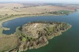 Golemija ostrov (Big Island) and the Archeological site