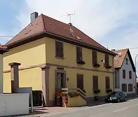 The town hall in Durrenentzen