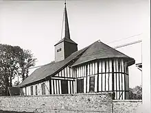 Vue extérieur de l'abside de l'Eglise de Notre-Dame-de-Drosnay