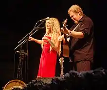 Sebastian performing with Eivør Pálsdóttir at the 2006 Tønder Festival.