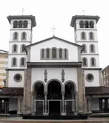 Iglesia de San Andrés in El Entrego, Linares