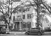 Jonathan Emanuel Mansion at 251, now demolished.