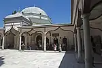 Emir Sultan Mosque: courtyard