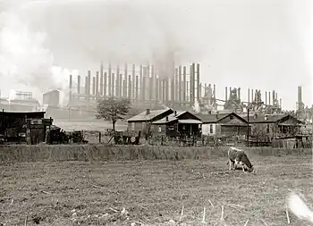 Image 45Blast furnaces such as the Tennessee Coal, Iron and Railroad Company's Ensley Works made Birmingham an important center for iron production in the early 20th century. (from History of Alabama)