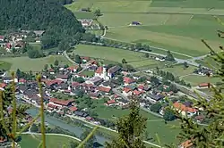 Eschenlohe seen from the Osterfeuerspitze