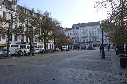 View towards the Boulevard Maurice Lemonnier/Maurice Lemonnierlaan