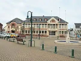 The town hall in Formerie