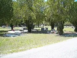 Fort Denaud Cemetery