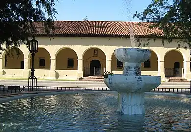 The fountain opposite San Fernando Mission Boulevard