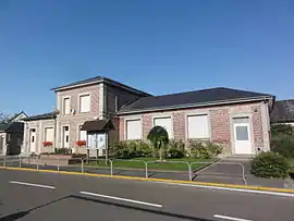 The town hall and school of Francilly-Selency