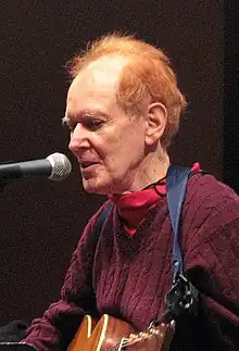 Frank Hamilton teaching at the Old Town School of Folk Music in Chicago, IL. November 2007