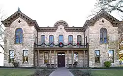 Pioneer Memorial Library (Gillespie County Courthouse), c. 1882