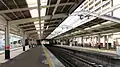 View looking toward Kawagoe from platforms 1 and 2 in April 2013