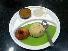 Another common breakfast: medu vada, pongal, sambar and coconut chutney