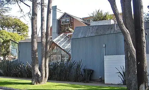 Gehry residence in Santa Monica (1978)