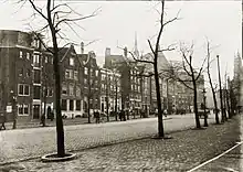 View towards Nieuwe Kerk after the canal has been filled in, circa 1900 by George Hendrik Breitner