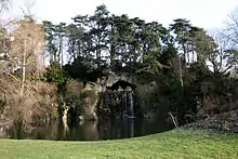 The Grand Cascade connects the two lakes in the Bois.