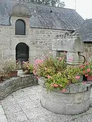 The town hall in Guern