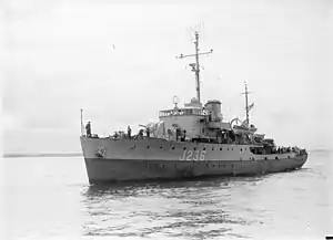 HMAS Glenelg