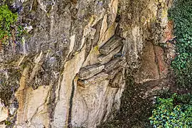 Hanging coffins in Echo Valley