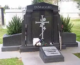 Joe DiMaggio grave