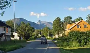 View of the main road in Kjøpsvik