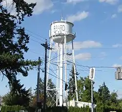 The watertower in Hubbard.