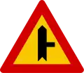 Side road junction on right with priority