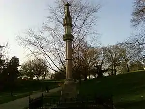 The Ipswich Martyrs monument at dusk