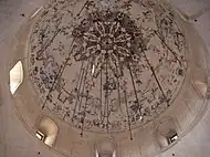 Looking up to the dome of the Palace