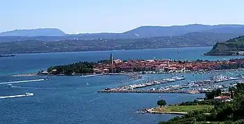 Izola