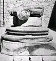 Survey of 1912–13. Decorative details are visible on the capital.