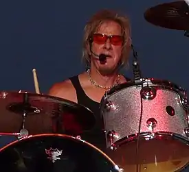 Martin performing with Dokken in 2008