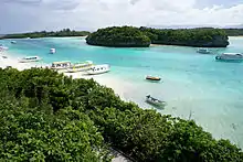 Image 15Kabira Bay on Ishigaki Island, Okinawa Prefecture in March (from Geography of Japan)