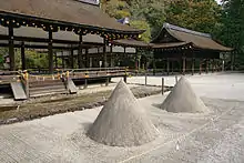 Kamowakeikazuchi Jinja Precinct