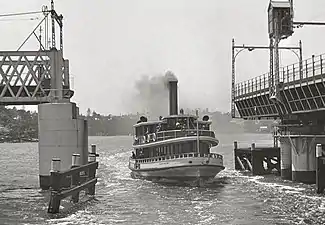 Karingal passing through Gladesville Bridge in the years prior to her conversion to diesel