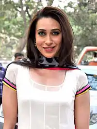 An image of Karisma Kapoor.