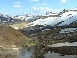 Valley in the Kerlingarfjöll area with geothermal activity.