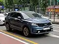 Kia Sorento (MQ4) (6/7 passenger versions only)[22]
