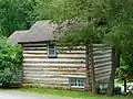 Swisser log barn