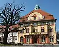 Oak of Peace and bank in the Market Place