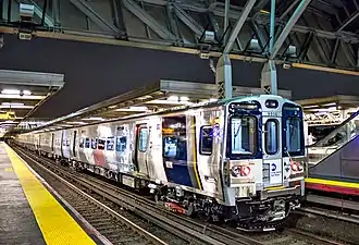 M9 train at Jamaica station