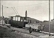 The first commercial use of Hanscotte's system was on the La Bourboule tramway of 1904