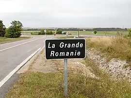 The road into La Grande Romanie