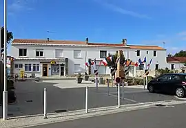 Place de la Mairie at La Guérinière