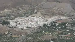 Panoramic of La Guardia de Jaén and her castle.